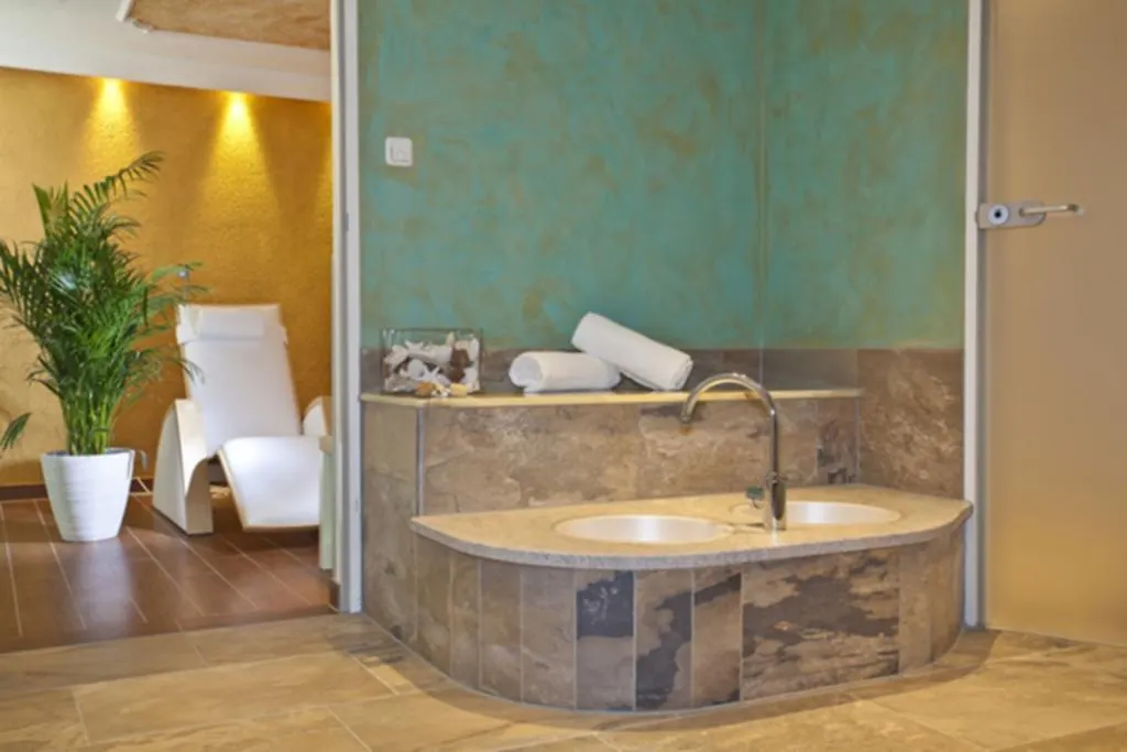 Arnika Garni Hotel Oberammergau 4*,